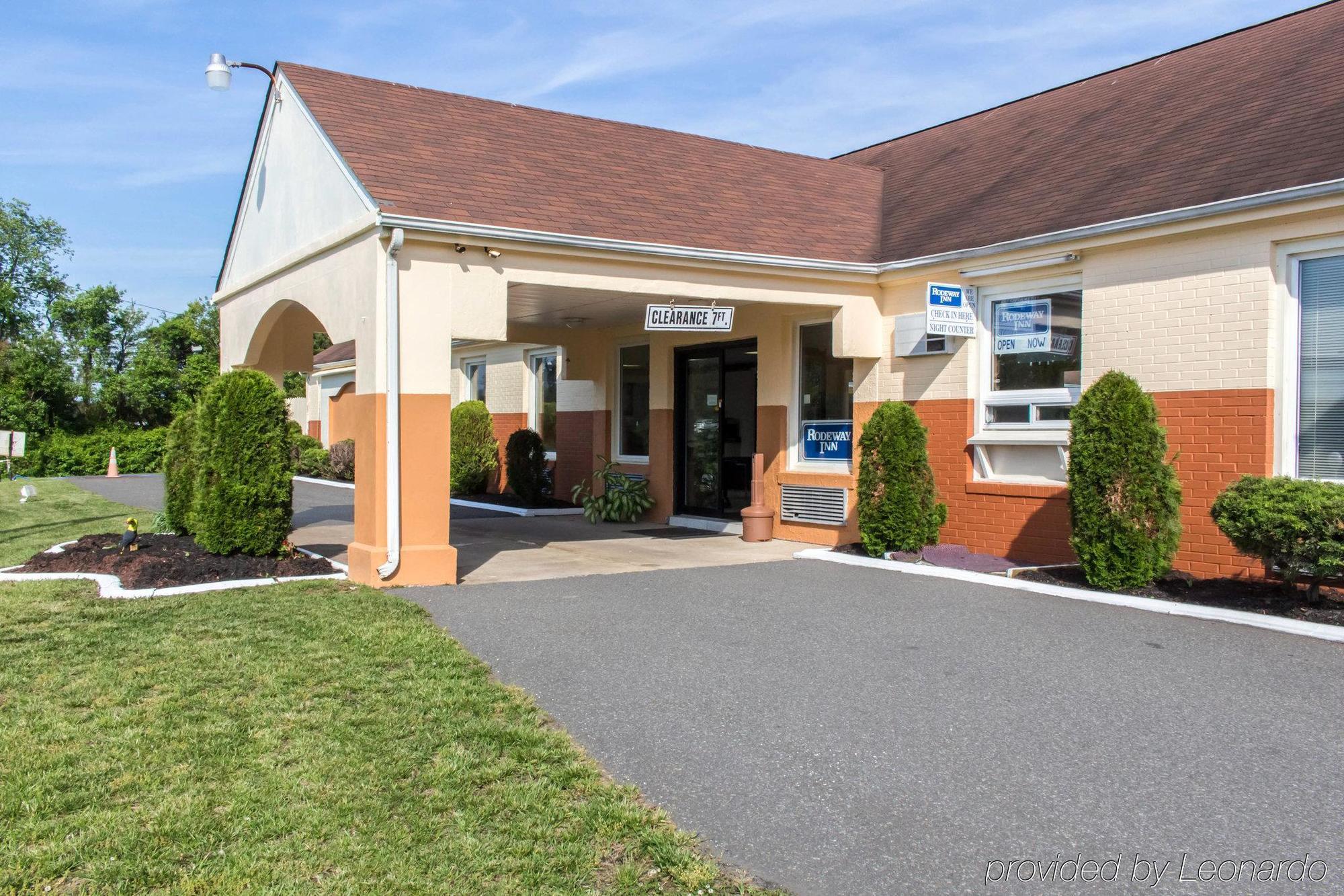 Oceanside Lodge Marmora Exterior foto